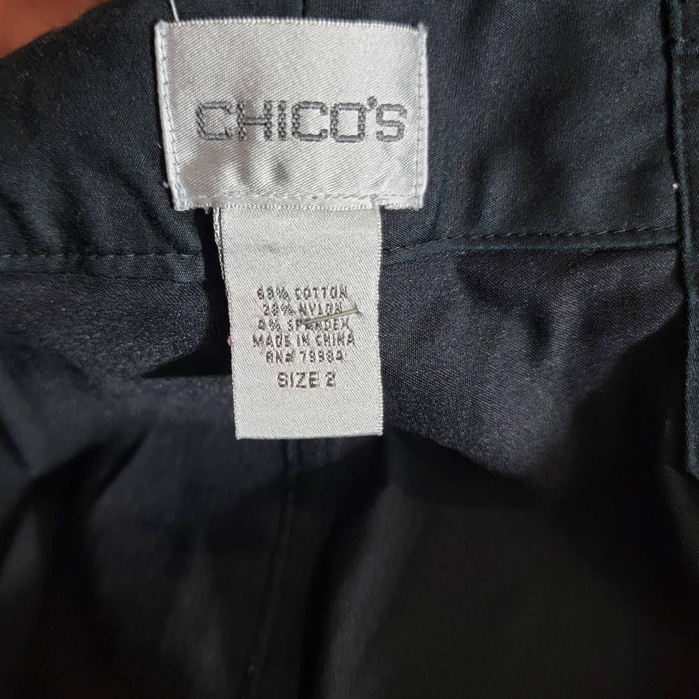 Chico's cargo capri pants black sz 2 / L - Picture 3 of 3